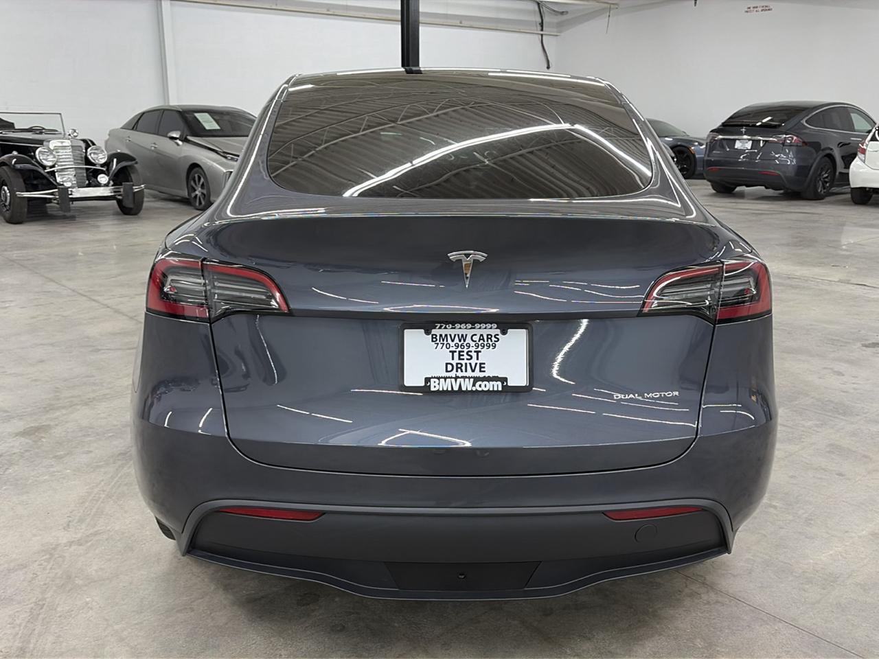 Tesla Model Y Long Range AWD 2023