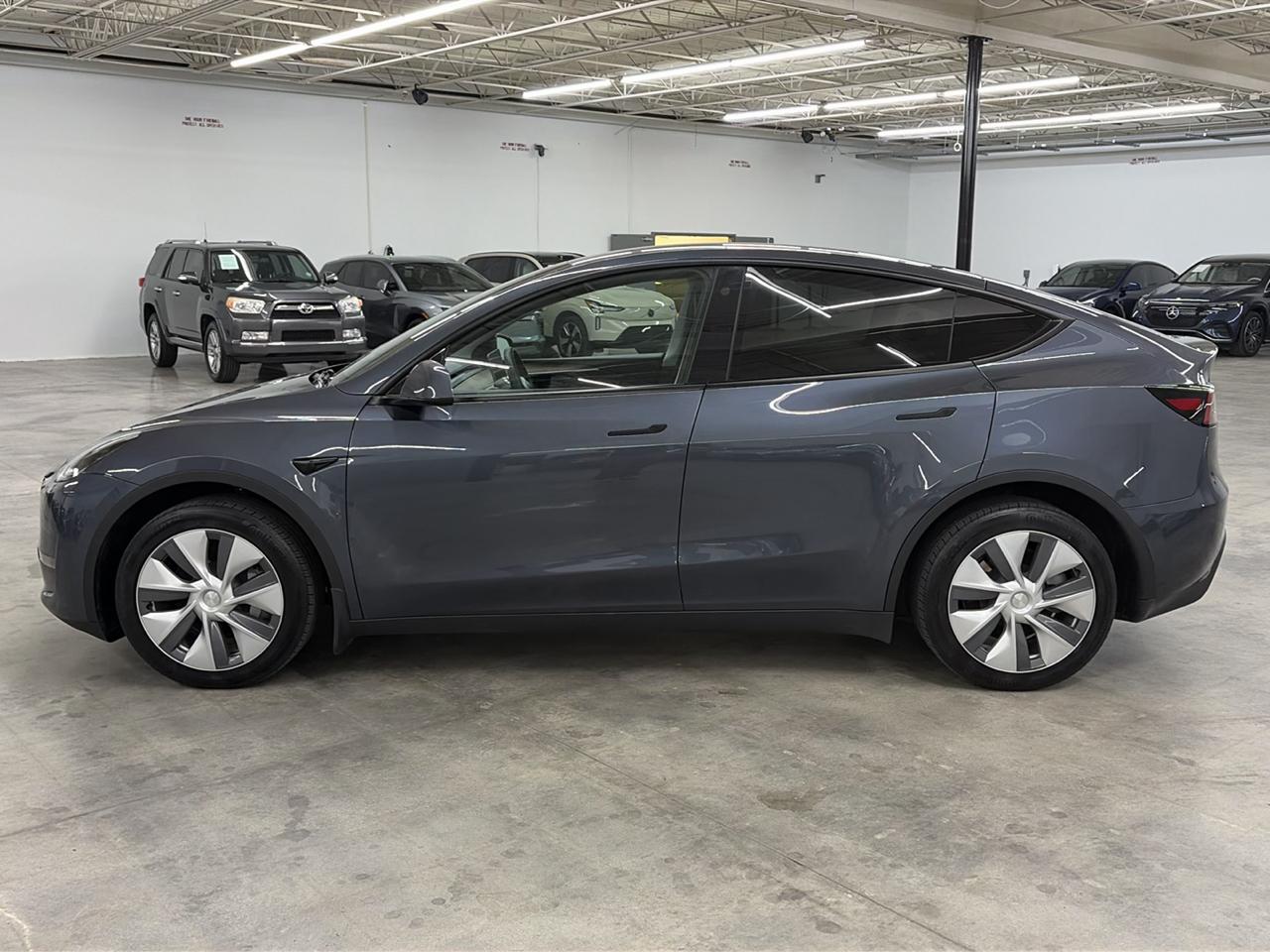 Tesla Model Y Long Range AWD 2023