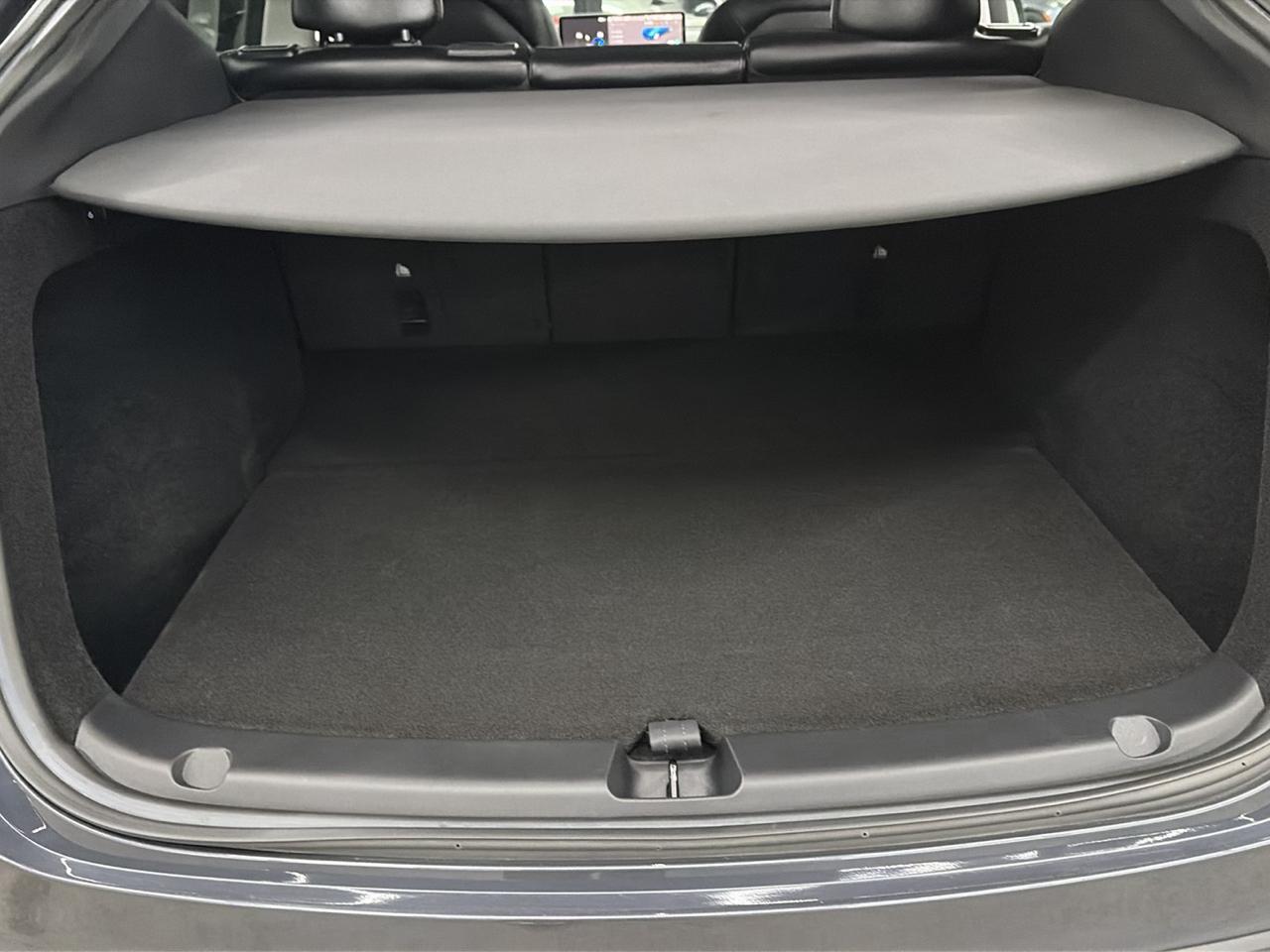 Tesla Model Y Long Range AWD 2023