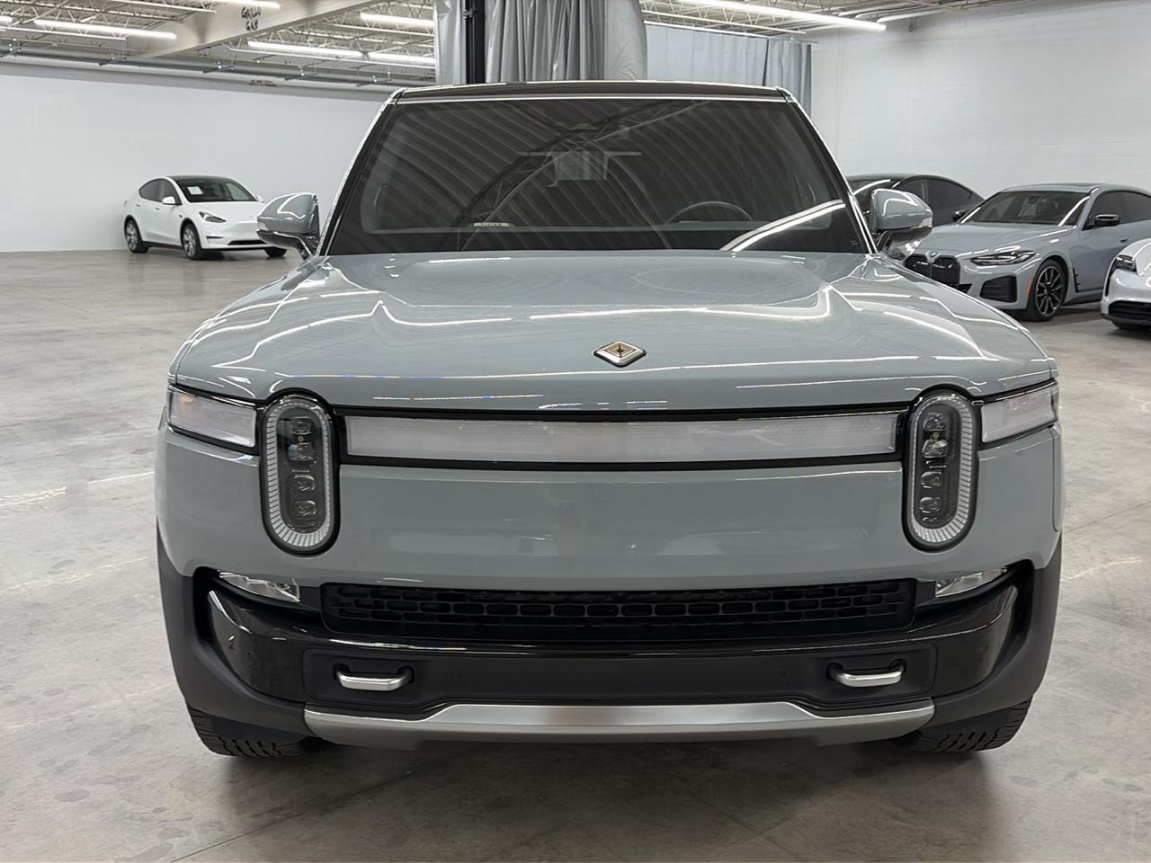 Rivian R1S Adventure Quad-Motor Large Pack 2023