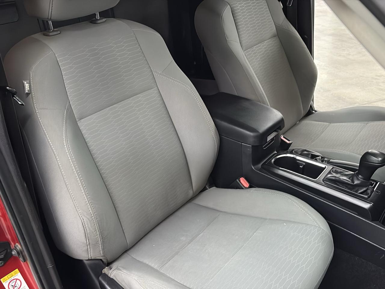 Toyota Tacoma SR5 Access Cab 6' Bed I4 4x2 AT (Natl) 2017