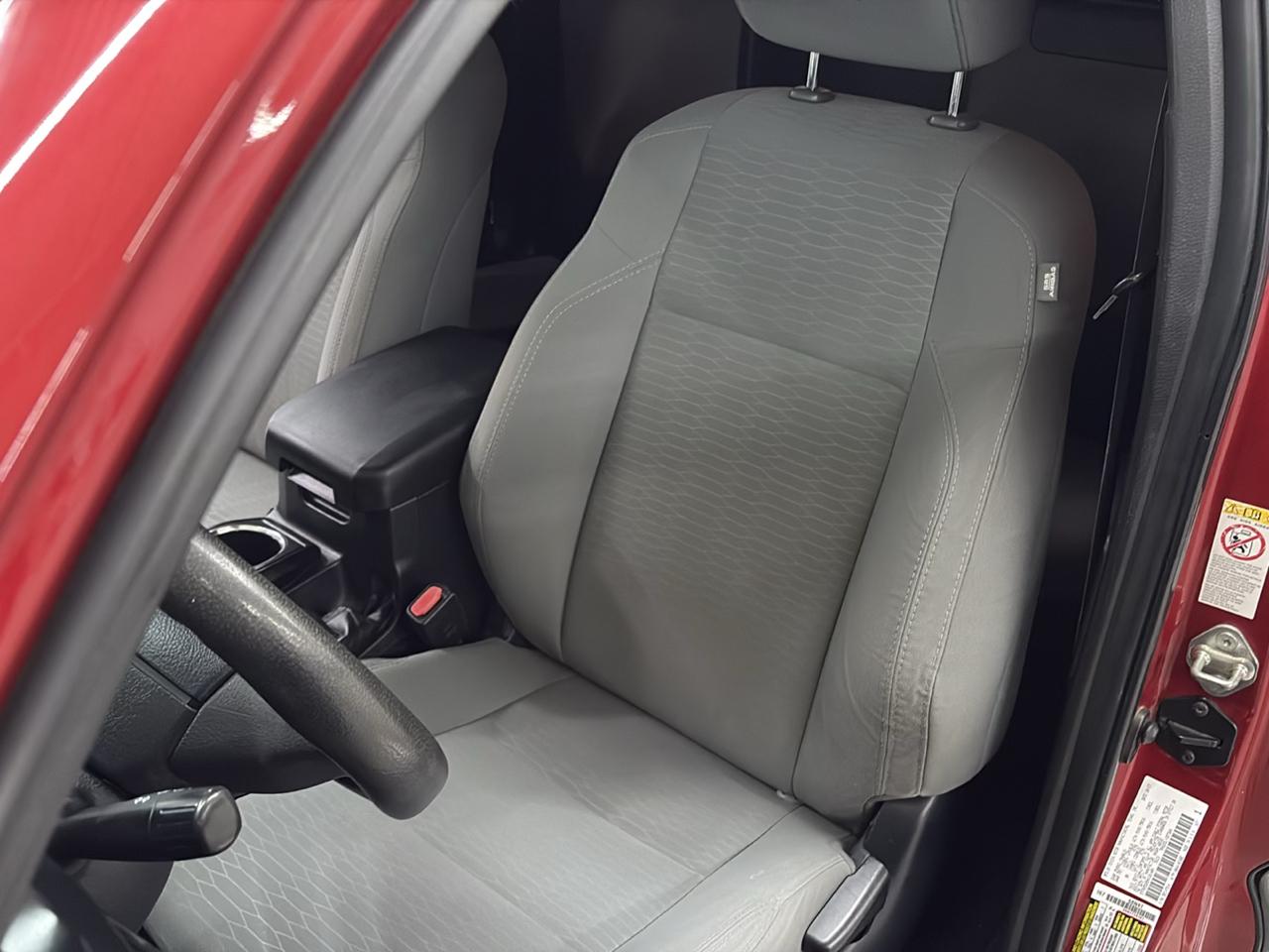 Toyota Tacoma SR5 Access Cab 6' Bed I4 4x2 AT (Natl) 2017
