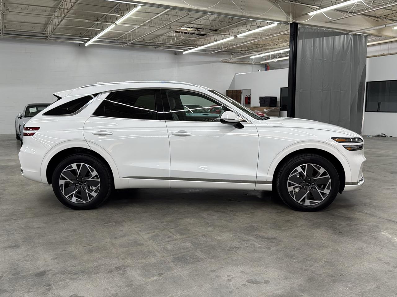 Genesis Electrified GV70 19" AWD 2026