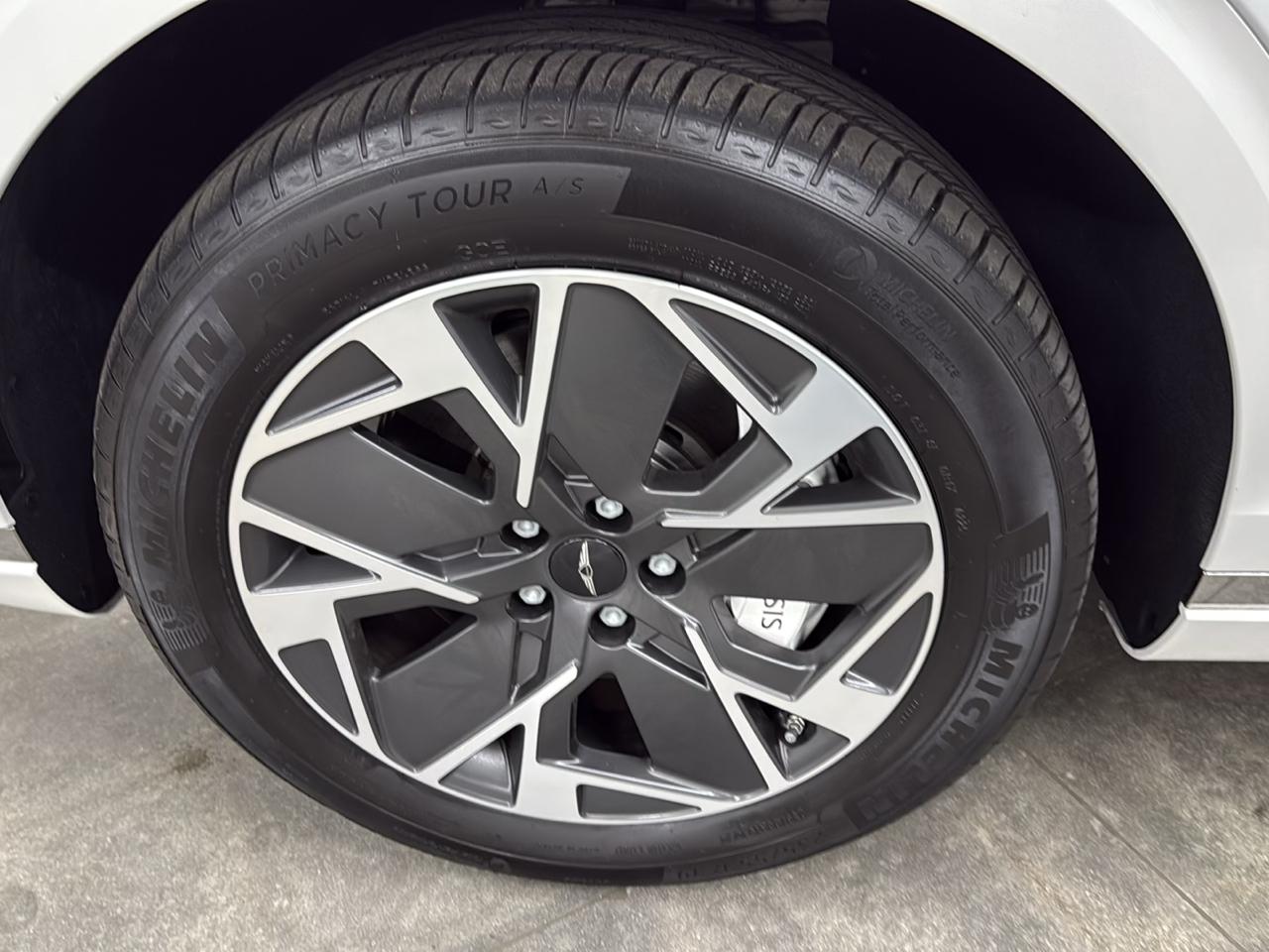 Genesis Electrified GV70 19" AWD 2026