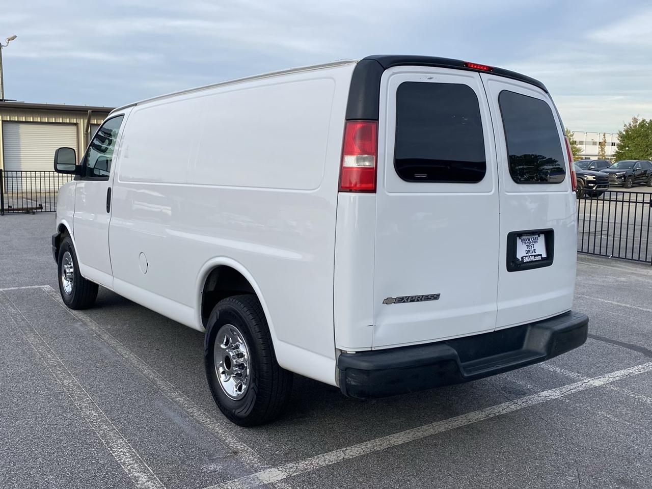 Chevrolet Express Cargo Van RWD 2500 135" 2018