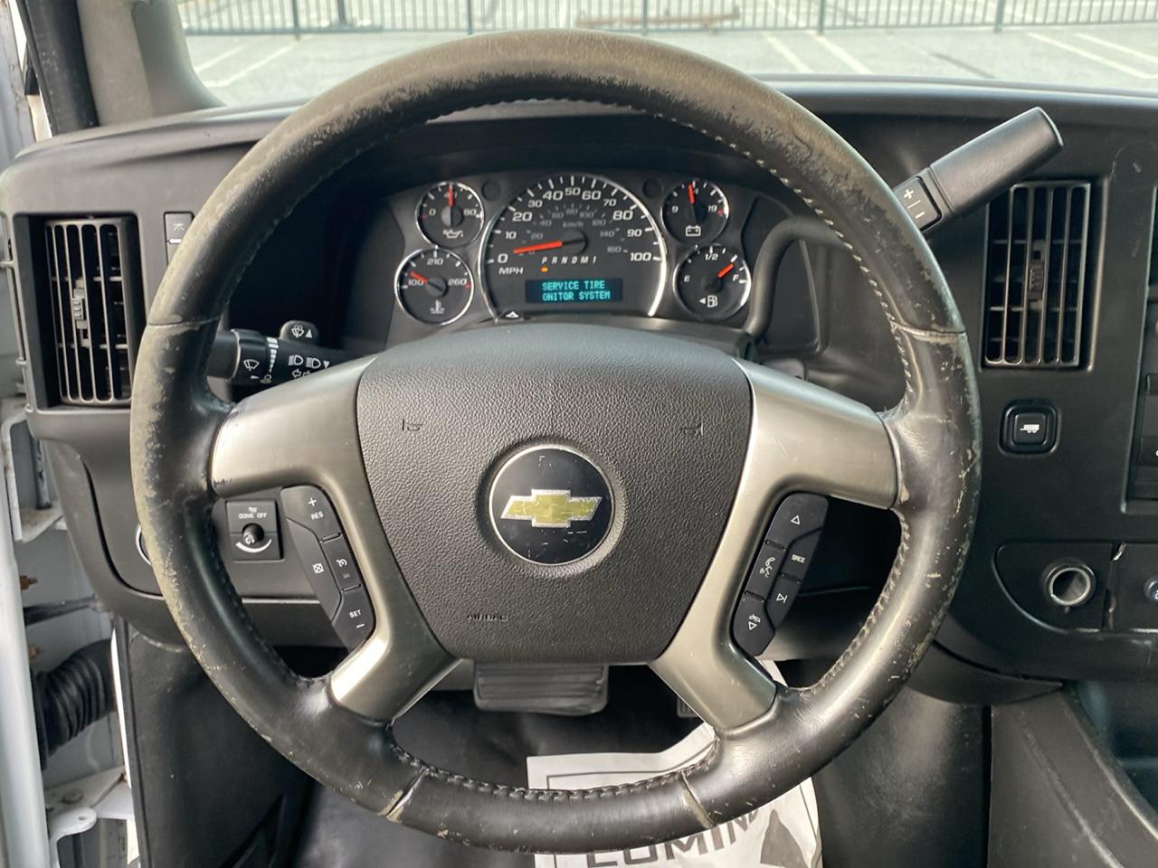 Chevrolet Express Cargo Van RWD 2500 135" 2018