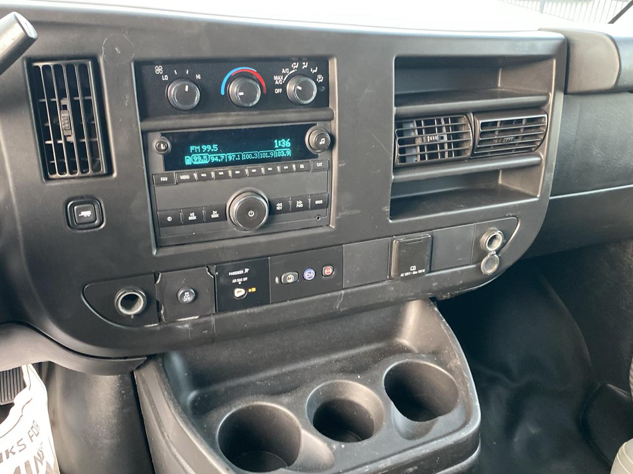 Chevrolet Express Cargo Van RWD 2500 135" 2018