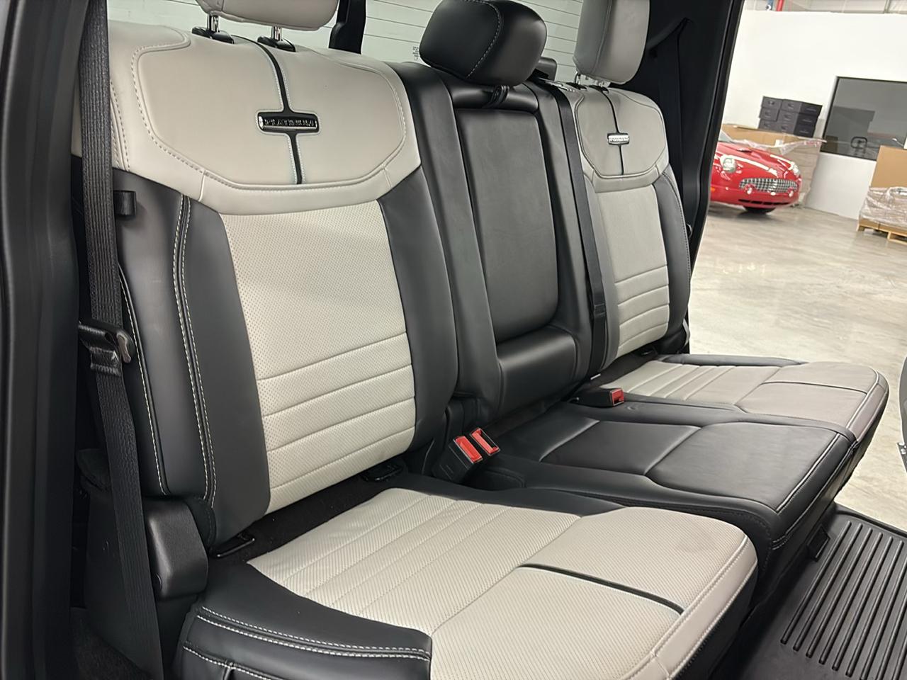 Ford F-150 Lightning Platinum 4WD SuperCrew 5.5' Box 2023