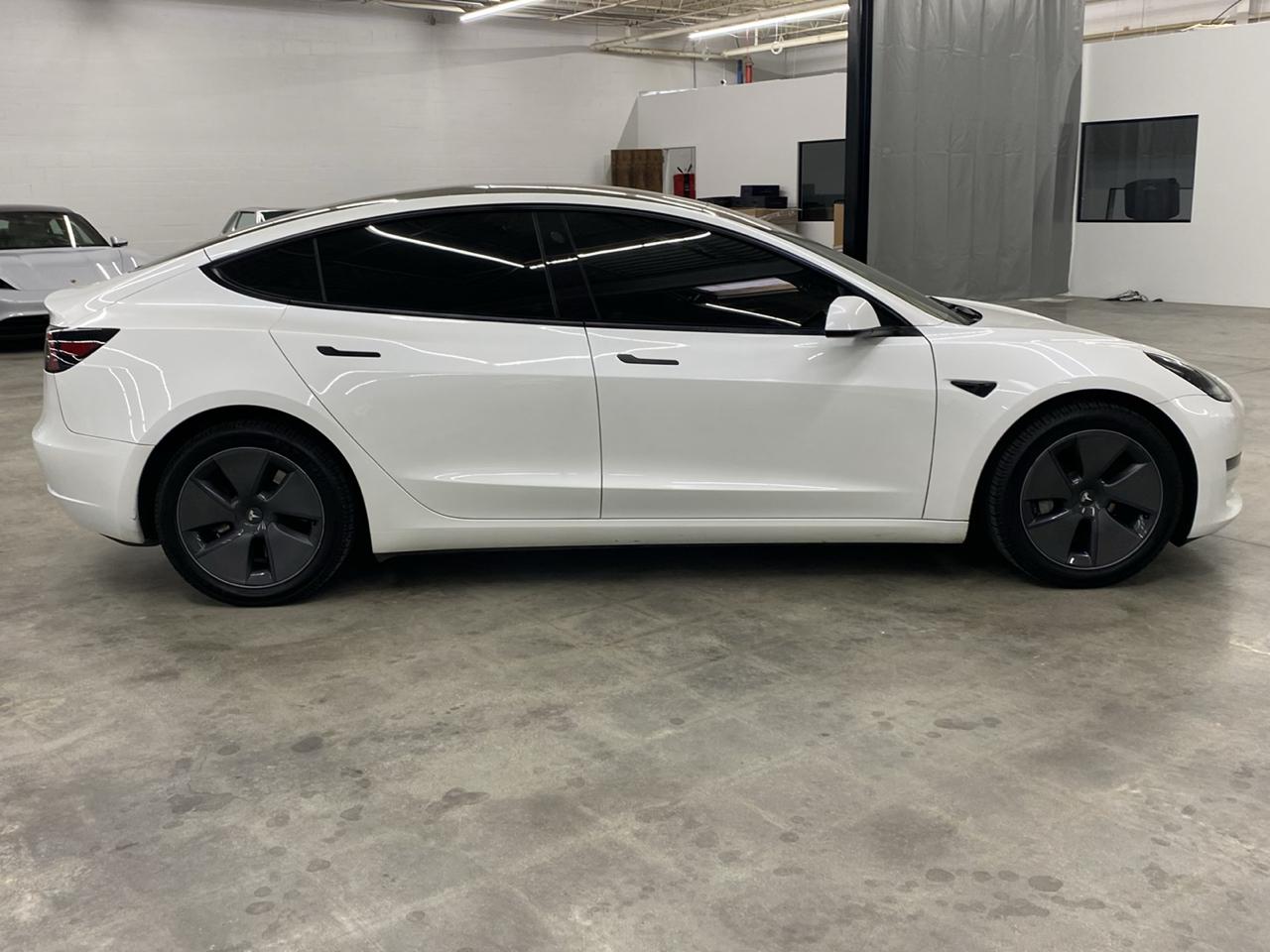 Tesla Model 3 RWD 2023
