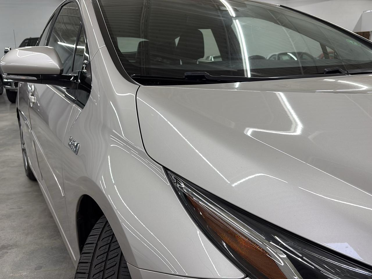 Toyota Prius Prime Advanced (Natl) 2017