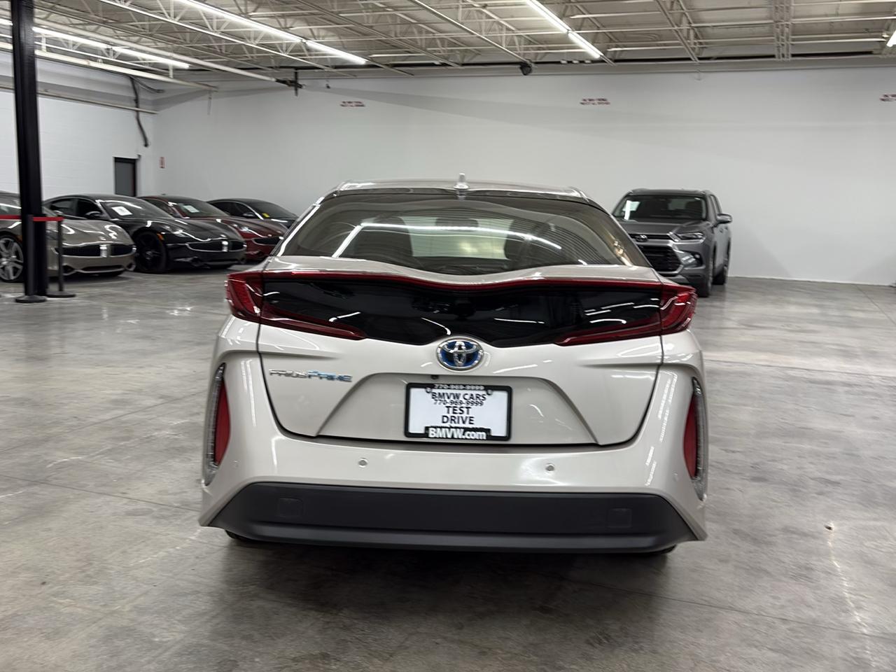 Toyota Prius Prime Advanced (Natl) 2017
