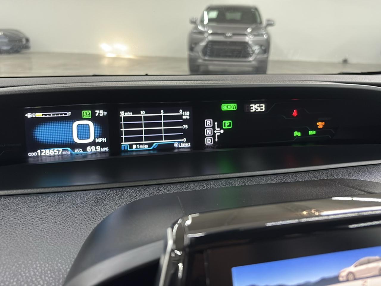 Toyota Prius Prime Advanced (Natl) 2017