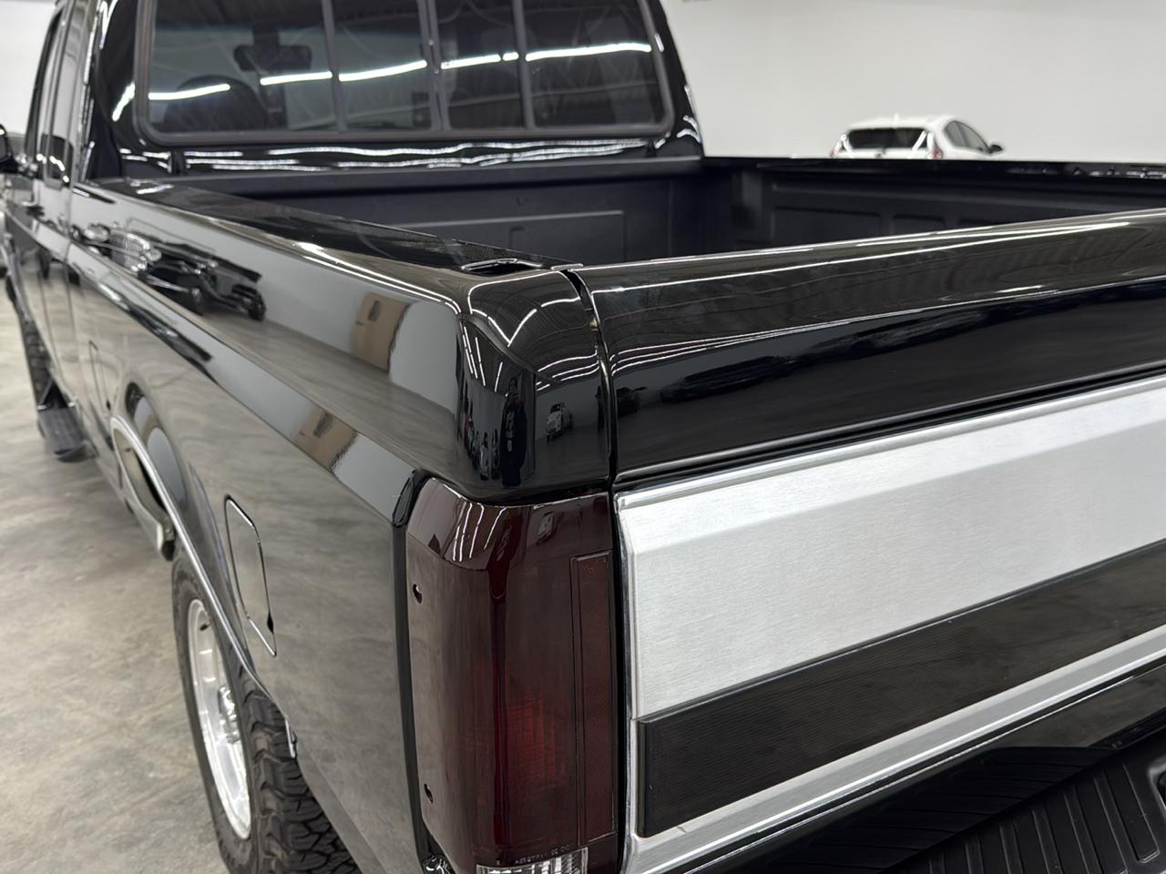 Ford F-150 Supercab 138.8" WB 1995