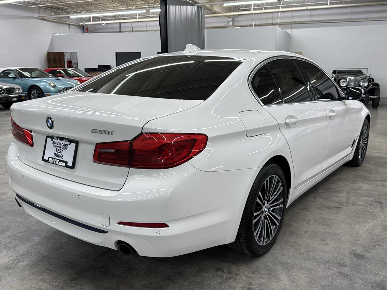 BMW 5 Series 530i Sedan 2020