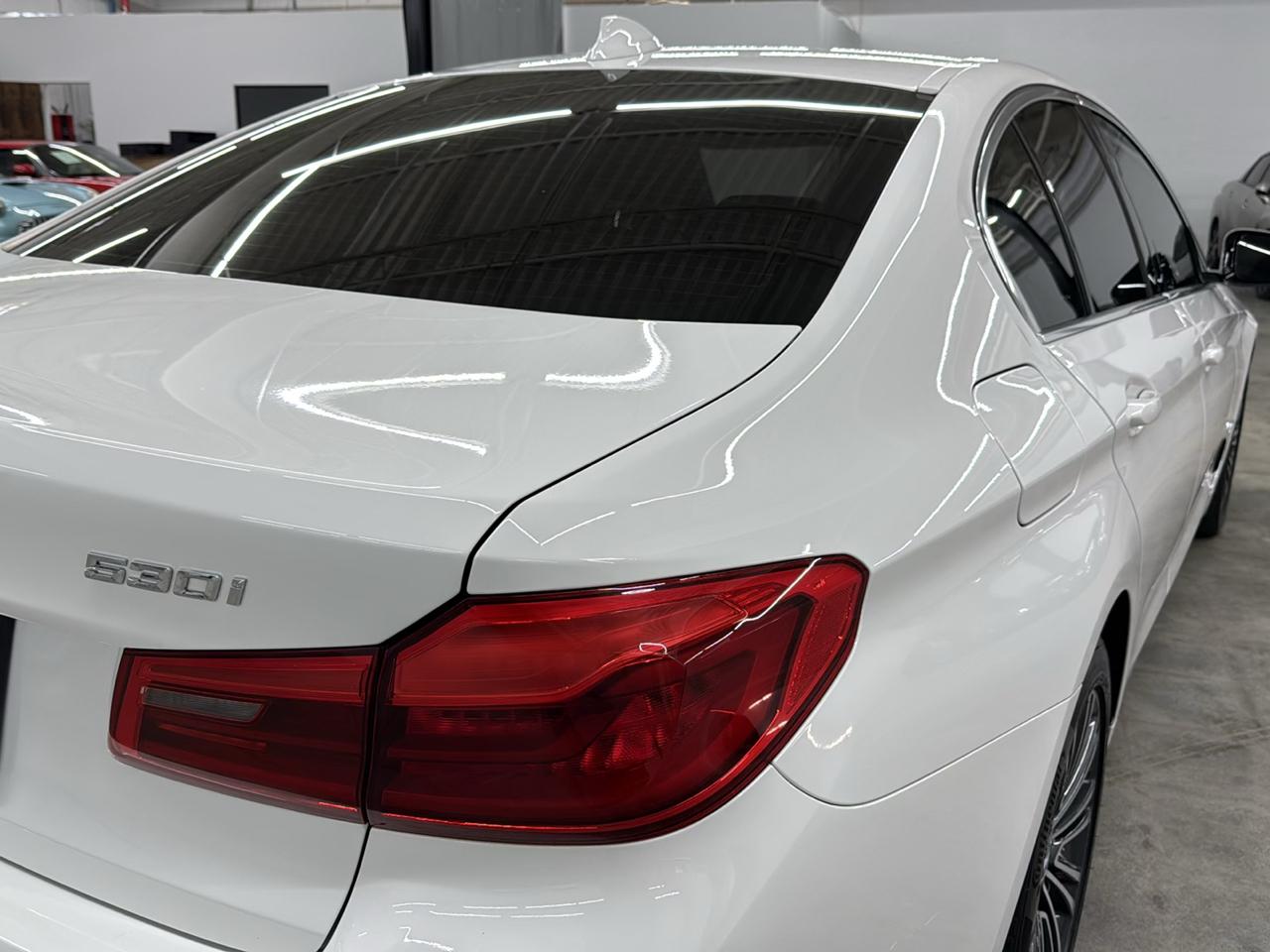 BMW 5 Series 530i Sedan 2020