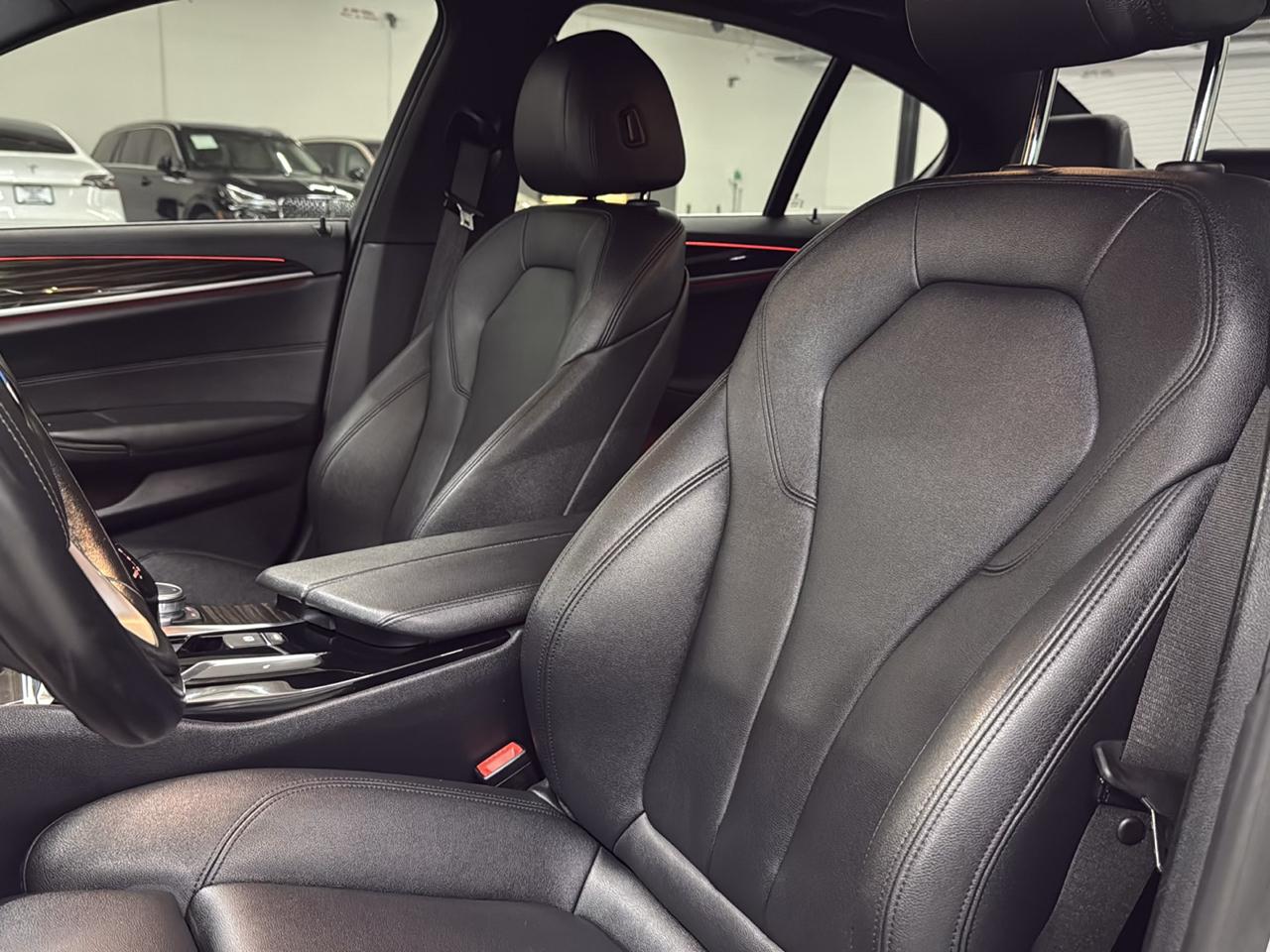 BMW 5 Series 530i Sedan 2020