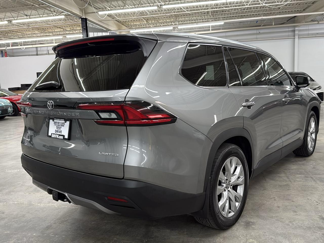 Toyota Grand Highlander photo 7