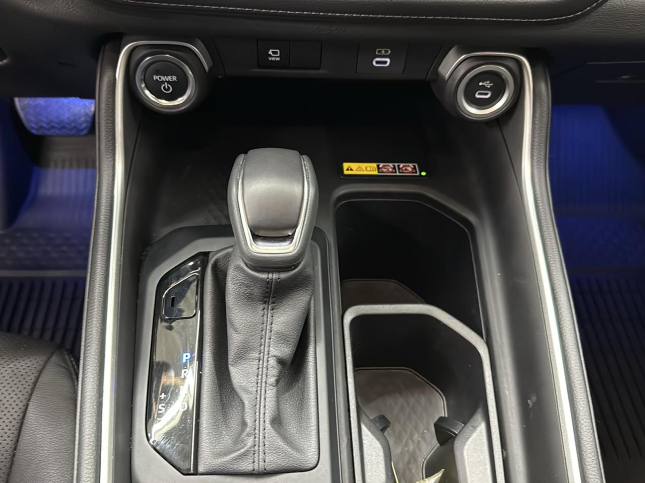 Toyota Grand Highlander photo 23