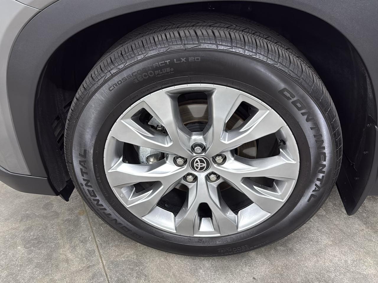 Toyota Grand Highlander photo 30