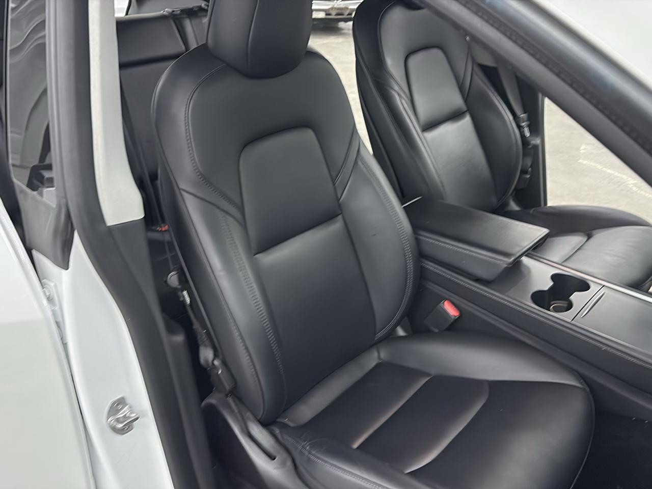 Tesla Model Y Long Range AWD 2021