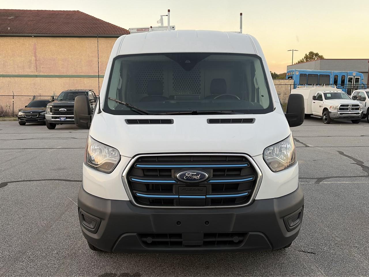 Ford E-Transit Cargo Van T-350 130" Med Rf 9500 GVWR RWD 2023