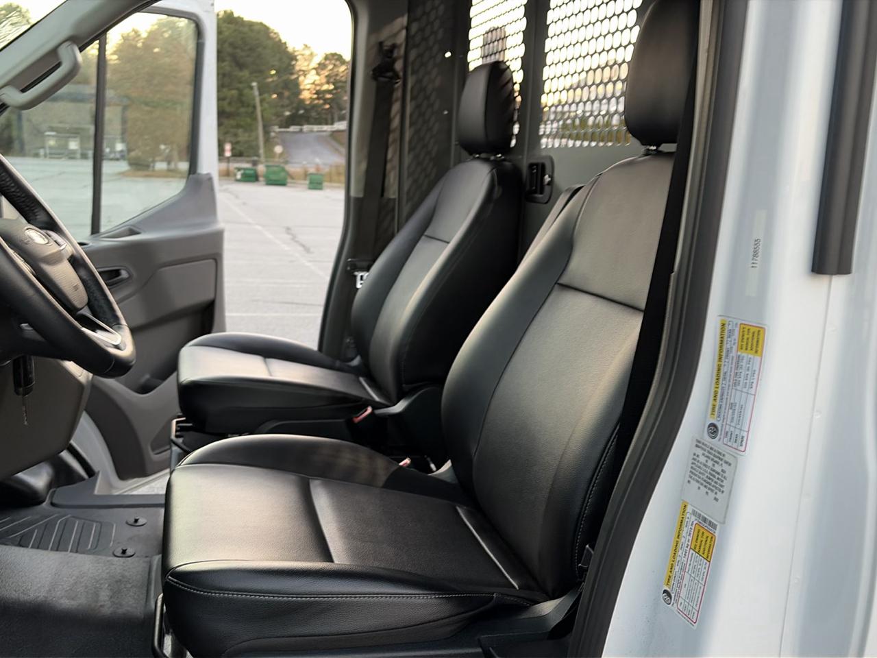 Ford E-Transit Cargo Van T-350 130" Med Rf 9500 GVWR RWD 2023