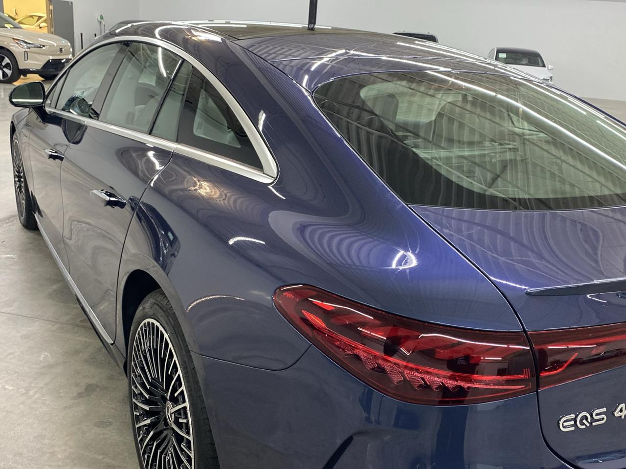 Mercedes-Benz EQS EQS 450 4MATIC Sedan 2025