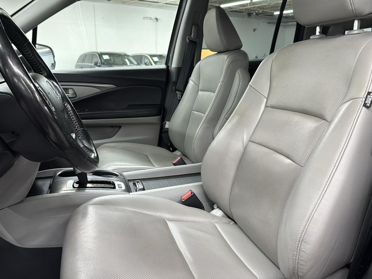 Honda Ridgeline RTL-T 4x4 Crew Cab 5.3' Bed 2017