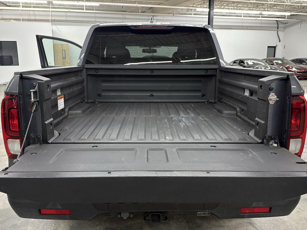 Honda Ridgeline RTL-T 4x4 Crew Cab 5.3' Bed 2017