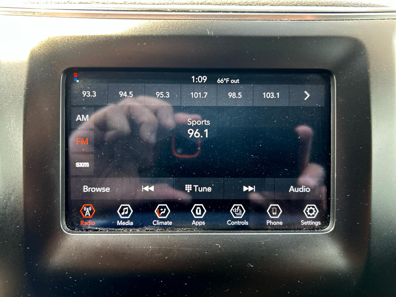 Jeep Cherokee Latitude Plus 4WD 2019 Jeep Cherokee Latitude Plus 4WD 2019