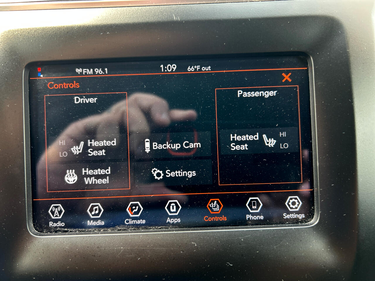 Jeep Cherokee Latitude Plus 4WD 2019 Jeep Cherokee Latitude Plus 4WD 2019