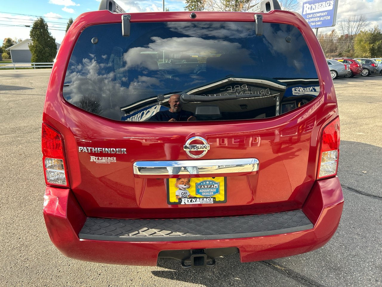 Nissan Pathfinder LE 4WD 2012 Nissan Pathfinder LE 4WD 2012