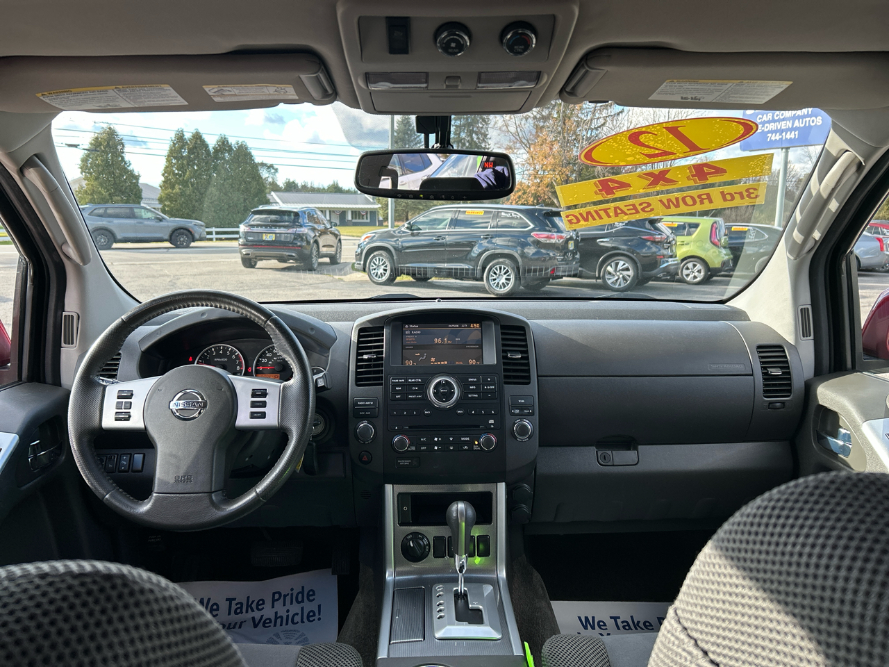 Nissan Pathfinder LE 4WD 2012 Nissan Pathfinder LE 4WD 2012