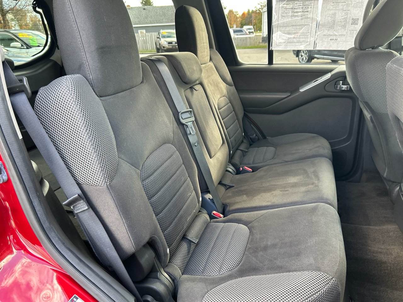 Nissan Pathfinder LE 4WD 2012 Nissan Pathfinder LE 4WD 2012