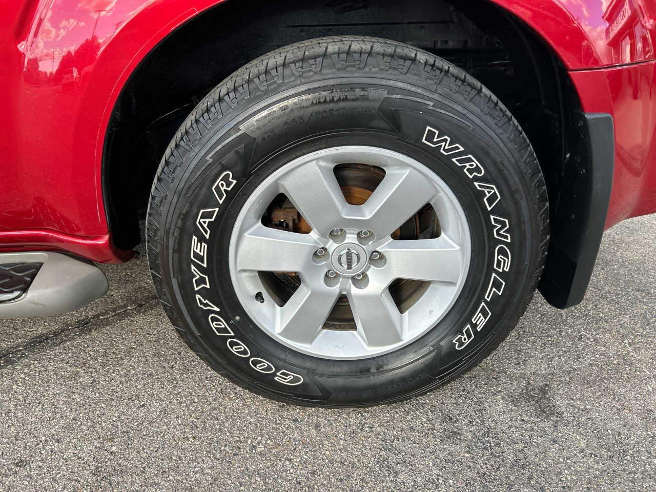 Nissan Pathfinder LE 4WD 2012 Nissan Pathfinder LE 4WD 2012