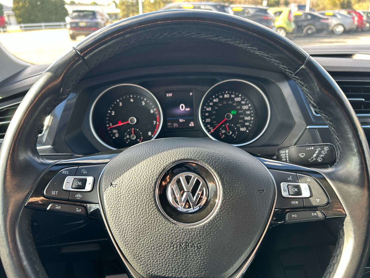 Volkswagen Tiguan SEL 4Motion AWD 2019 Volkswagen Tiguan SEL 4Motion AWD 2019