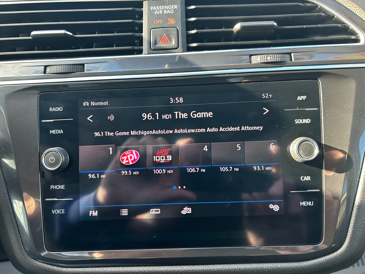 Volkswagen Tiguan SEL 4Motion AWD 2019 Volkswagen Tiguan SEL 4Motion AWD 2019