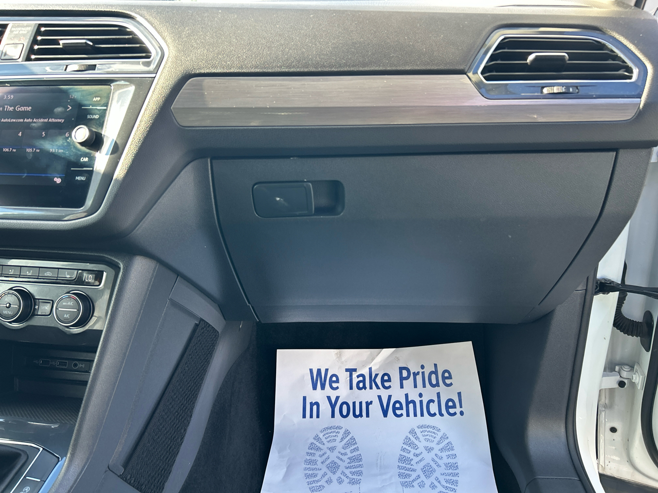 Volkswagen Tiguan SEL 4Motion AWD 2019 Volkswagen Tiguan SEL 4Motion AWD 2019