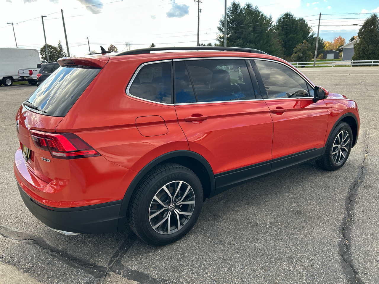 Volkswagen Tiguan SEL 4Motion AWD 2019 Volkswagen Tiguan SEL 4Motion AWD 2019