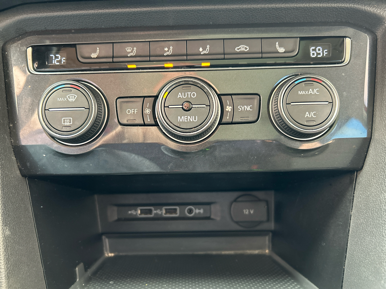 Volkswagen Tiguan SEL 4Motion AWD 2019 Volkswagen Tiguan SEL 4Motion AWD 2019