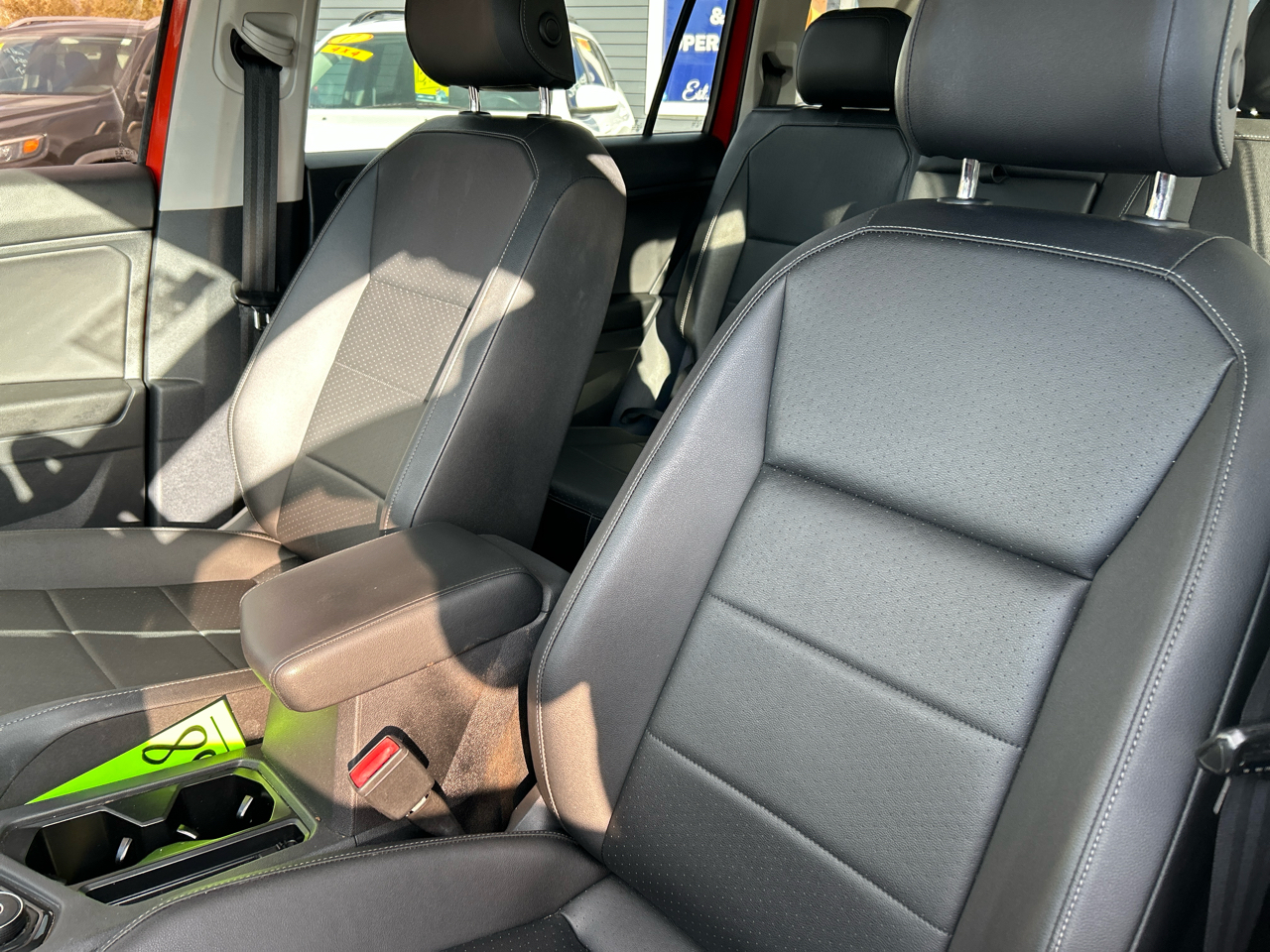 Volkswagen Tiguan SEL 4Motion AWD 2019 Volkswagen Tiguan SEL 4Motion AWD 2019