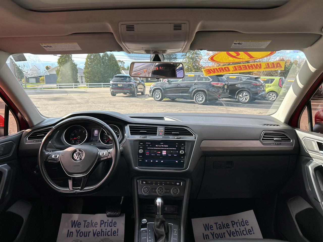 Volkswagen Tiguan SEL 4Motion AWD 2019 Volkswagen Tiguan SEL 4Motion AWD 2019