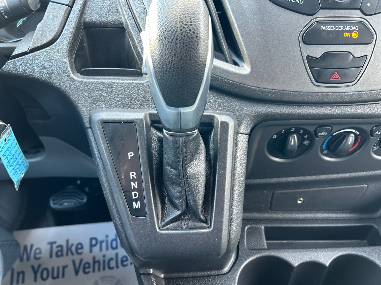 Ford Transit 150 Van Low Roof w/Sliding Pass. 130-in. WB 2018 Ford Transit 150 Van Low Roof w/Sliding Pass. 130-in. WB 2018