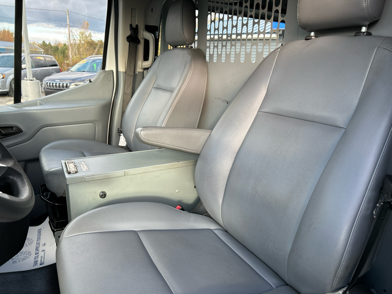 Ford Transit 150 Van Low Roof w/Sliding Pass. 130-in. WB 2018 Ford Transit 150 Van Low Roof w/Sliding Pass. 130-in. WB 2018