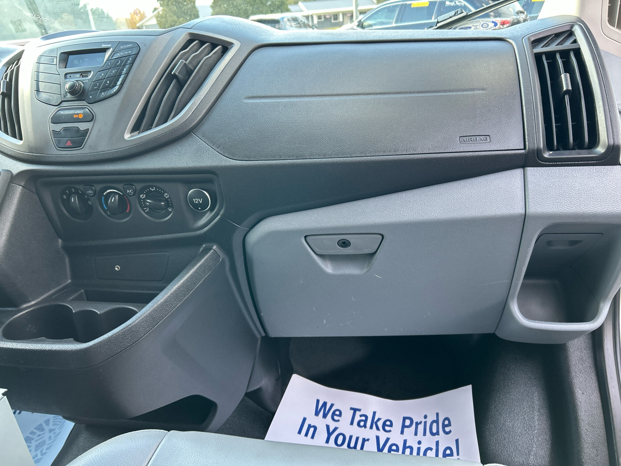 Ford Transit 150 Van Low Roof w/Sliding Pass. 130-in. WB 2018 Ford Transit 150 Van Low Roof w/Sliding Pass. 130-in. WB 2018