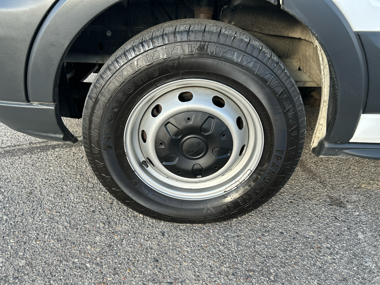 Ford Transit 150 Van Low Roof w/Sliding Pass. 130-in. WB 2018 Ford Transit 150 Van Low Roof w/Sliding Pass. 130-in. WB 2018