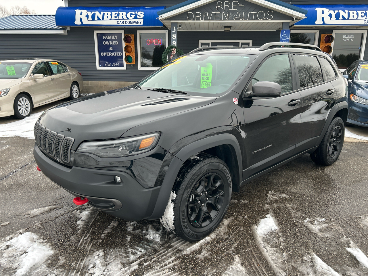 2019 Jeep Cherokee Trailhawk Elite's photo