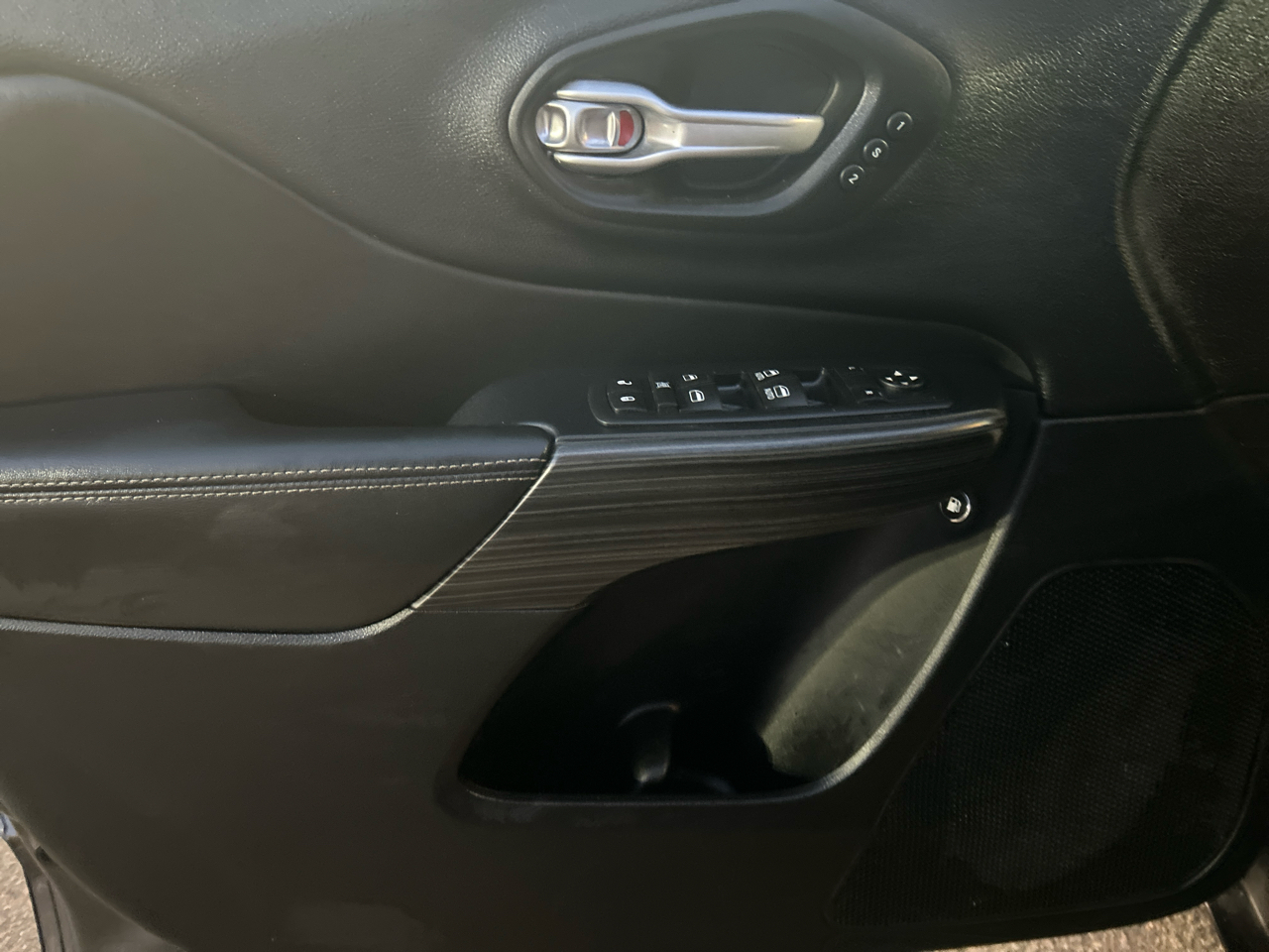 Jeep Cherokee Limited 4WD 2016