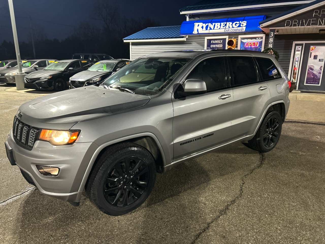 Jeep Grand Cherokee Laredo 4WD 2019