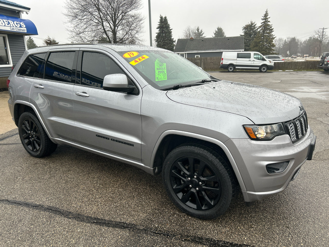 Jeep Grand Cherokee Laredo 4WD 2019